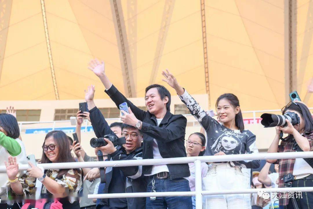王楚淇：C罗现在就是不行了 我看到C罗现在这样也很难受